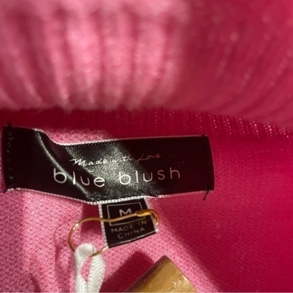 Blue Blush Pink Keyhole Sweater Long Sleeve Top Mock Neck NWT Medium - Picture 8 of 8